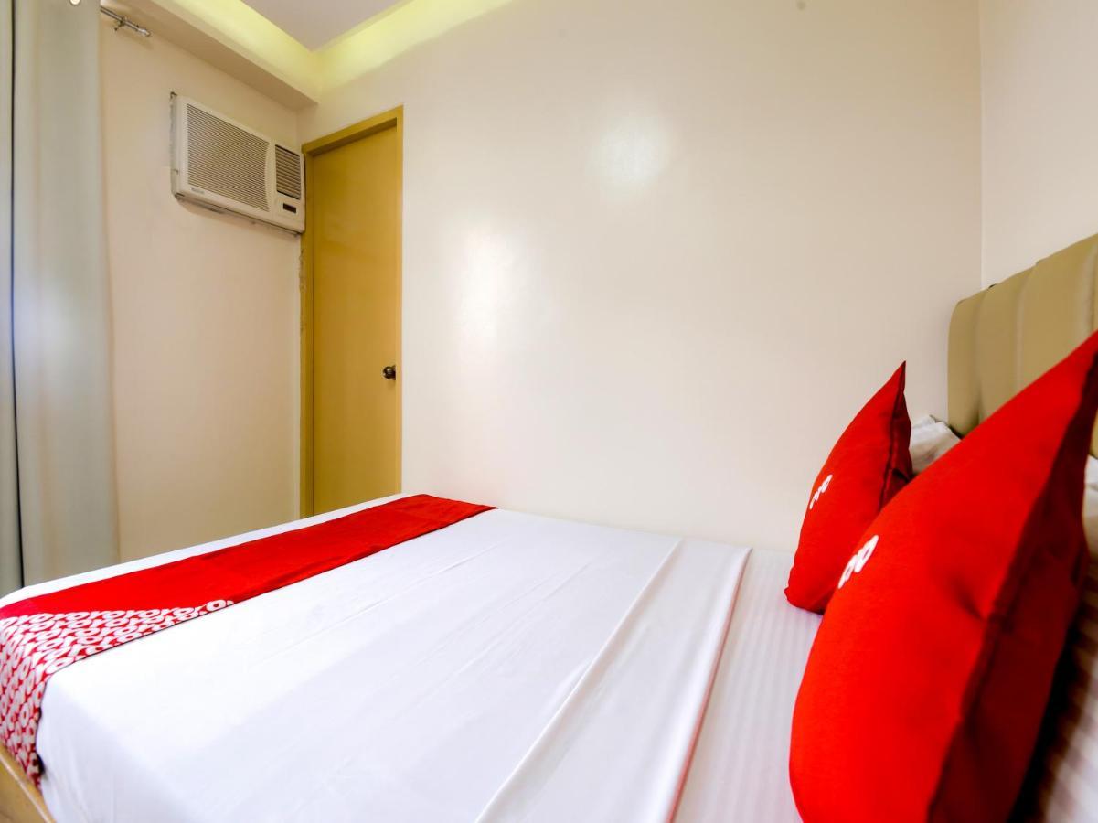 Oyo 783 Freemont Place Paranaque City Экстерьер фото
