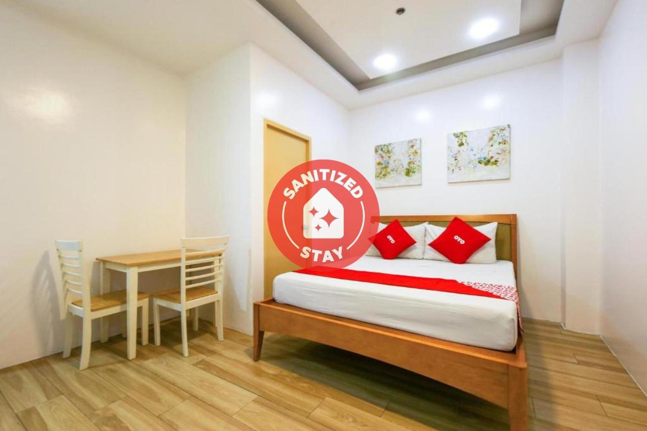 Oyo 783 Freemont Place Paranaque City Экстерьер фото